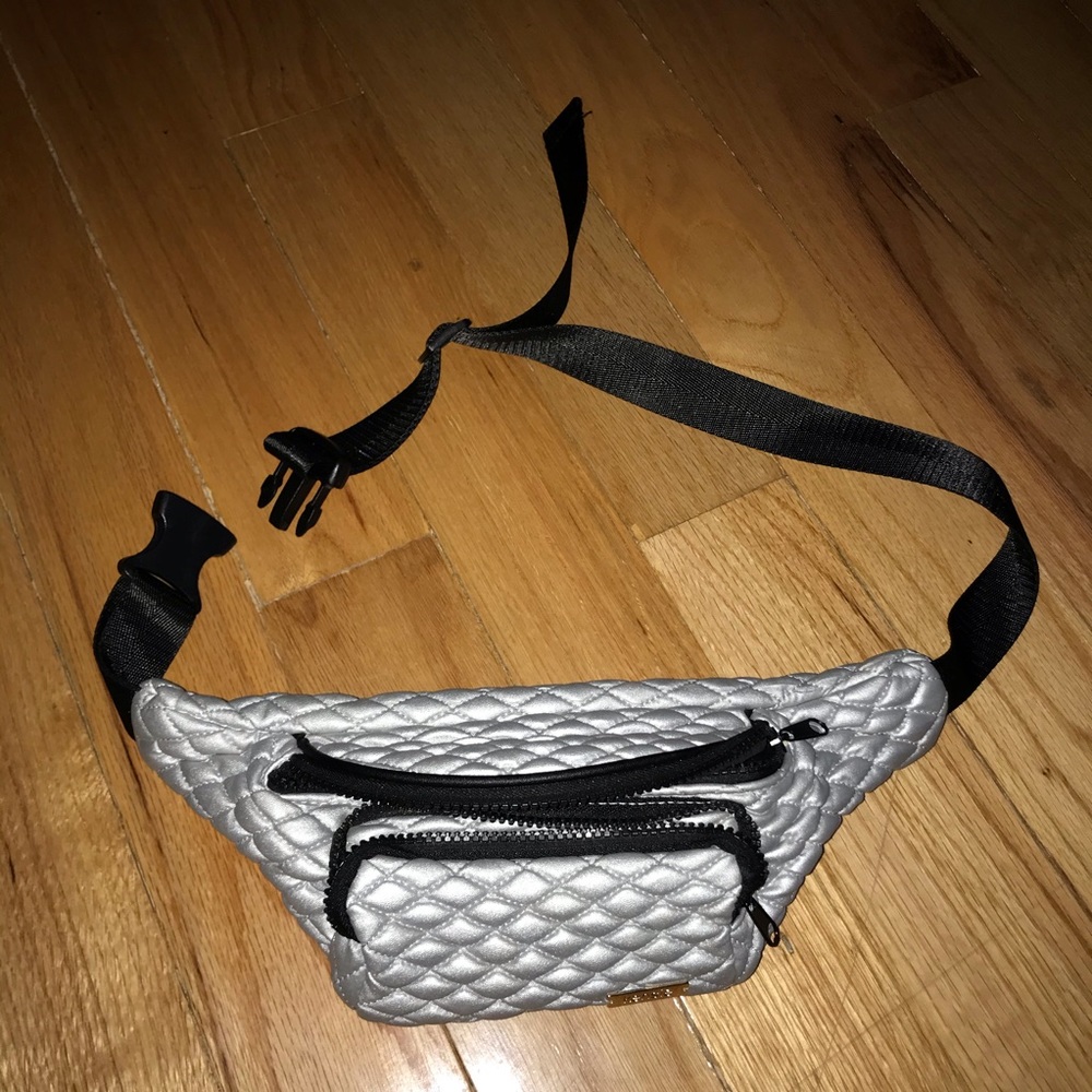 Kenzie Fanny Pack - Picture 2 of 7